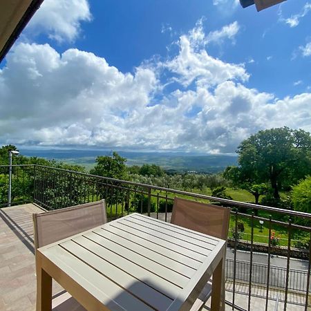Casa Vacanze La Pineta Montalcino Eksteriør bilde